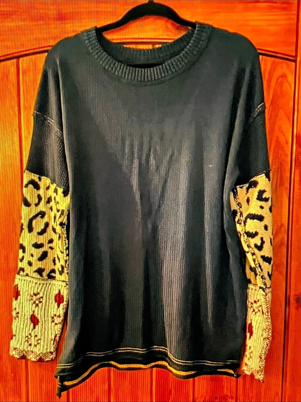 We The Free Animal Print Sleeve Top in Black & Yellow Size Large Like N